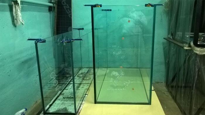 Склейка сампов (система фильтрации морского аквариума) разных размеров, из разного стекла в Москве